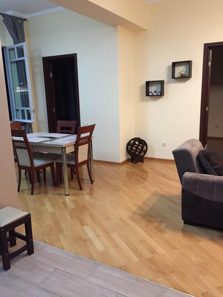 Asterias Apartment Тбілісі Екстер'єр фото